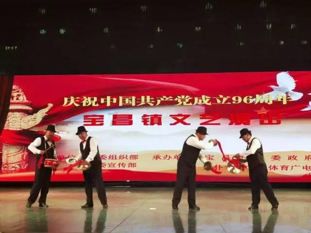 昭通高速路上一男子无证驾驶肇事，连叫两人“顶包”......